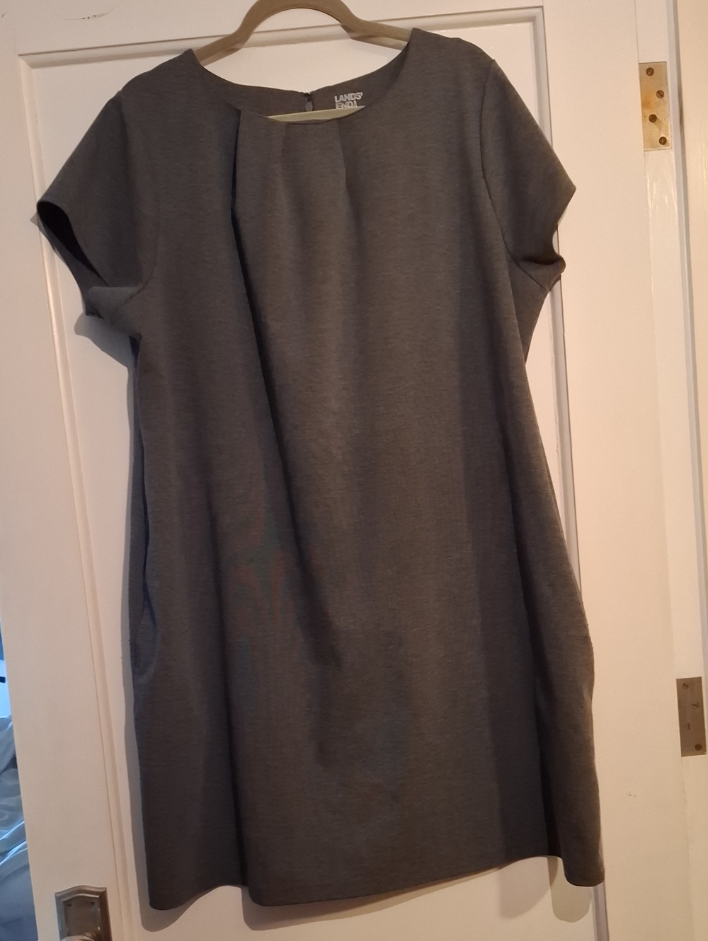 Lands' End Charcoal Pleat-Front Shift Dress Sz 20